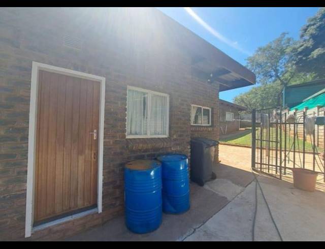 3 BEDROOM HOUSE FOR SALE IN THABAZIMBI